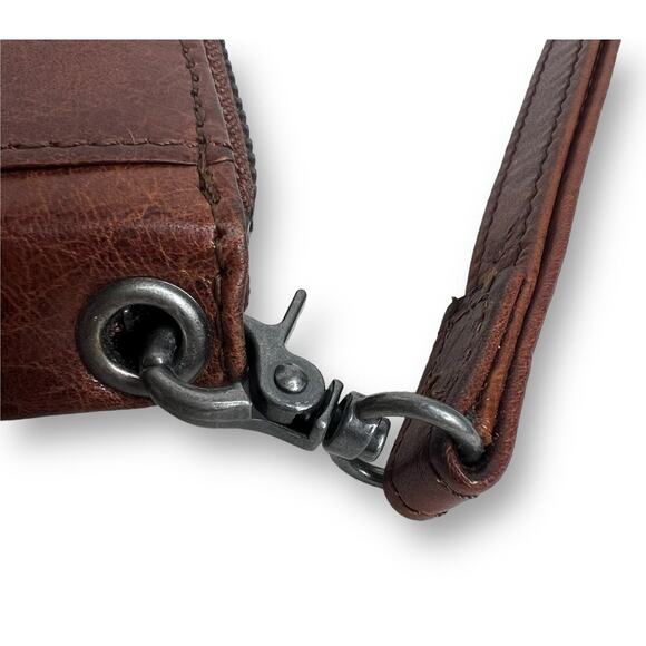 Spikes & Sparrow Brandy Brown Leather Aspen Wristlet Zip Wallet RFID Protected - Picture 6 of 12